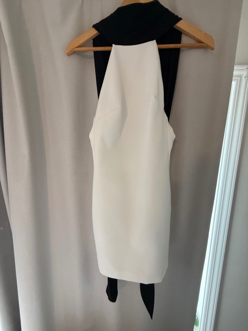 Zara White minidress with black sash detail